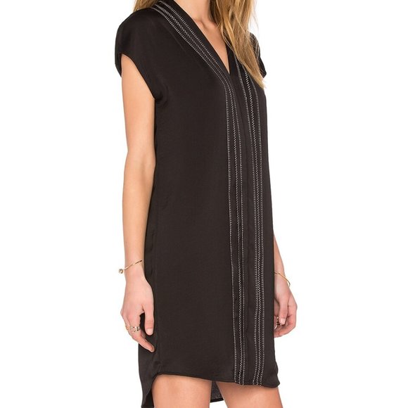 VINCE Black VEE Short Sleeve Caftan Embroidered Shift Dress - Picture 2 of 9